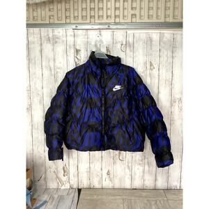 NWT Nike Sportswear Thermore Synthetic Buffer Jacket Size L
